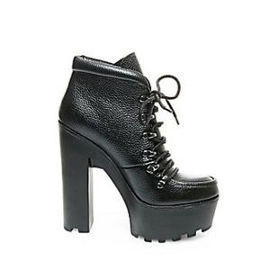 Steve Madden platform booties